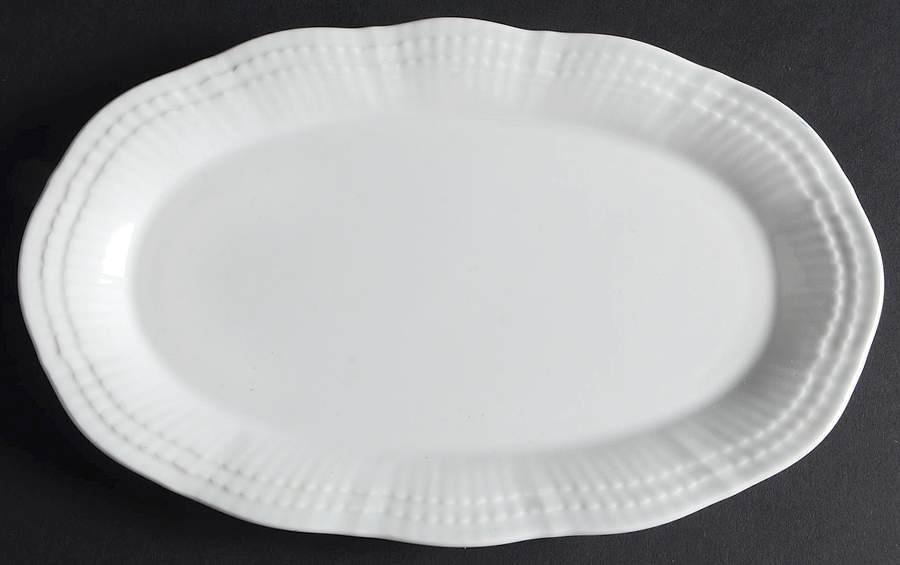 Allura White Relish/Gravy Underplate by Mikasa-1