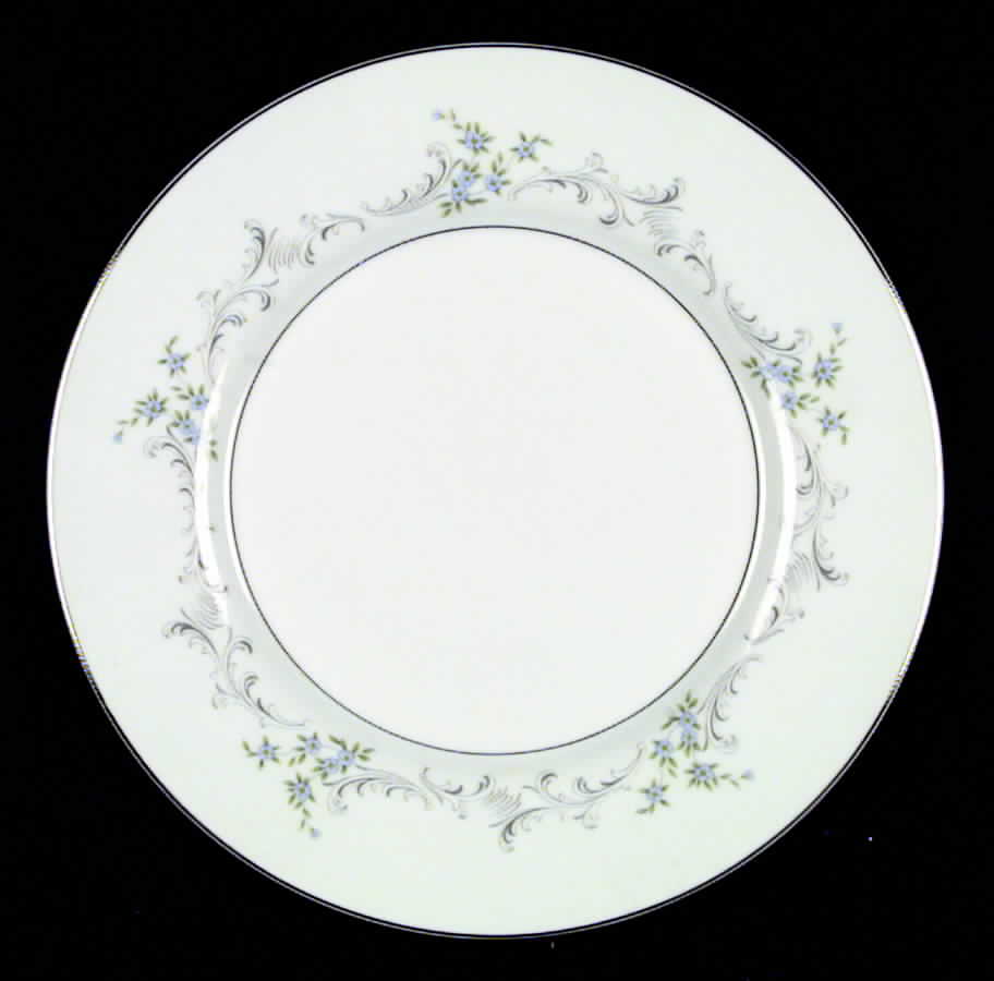 Alyssa Dinner Plate by Mikasa-1