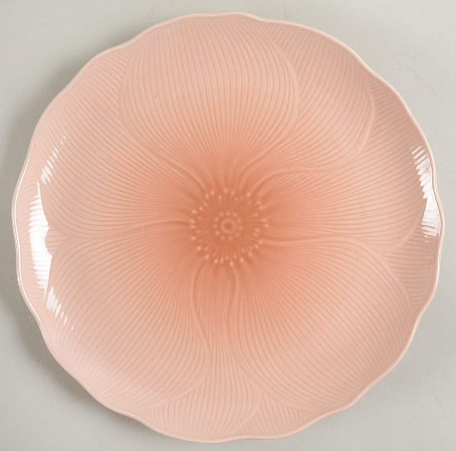 Amaryllis Dinner Plate by Mikasa-1
