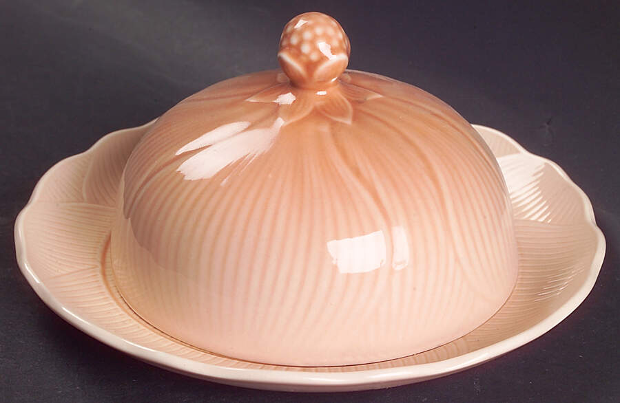 Amaryllis Round Covered Butter by Mikasa-1