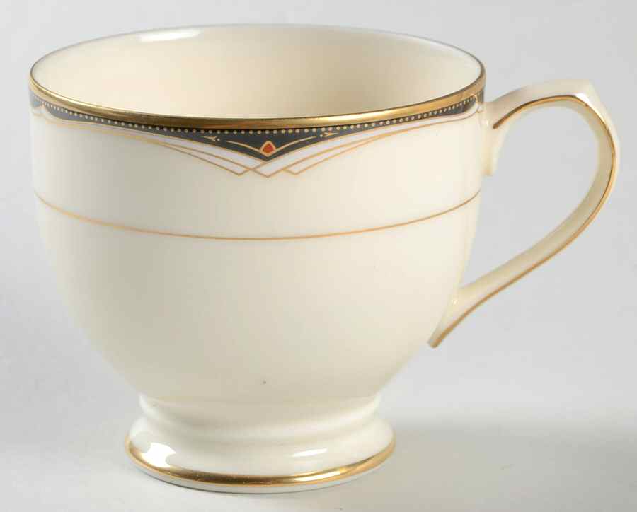 Ambassador Black Footed Cup by Mikasa-1