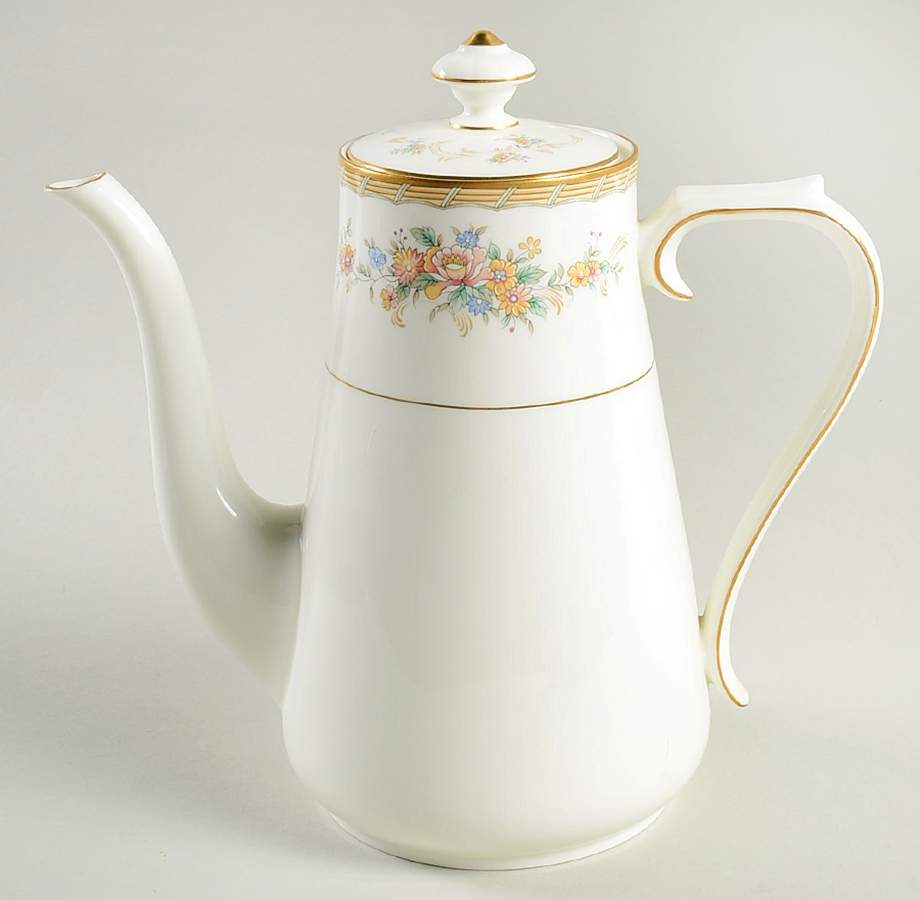 Amherst Coffee Pot & Lid by Mikasa-1