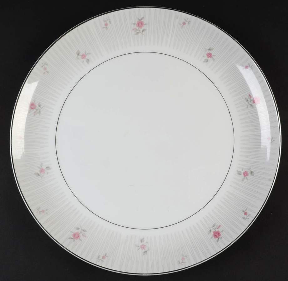Amy 12" Chop Plate (Round Platter) by Mikasa-1