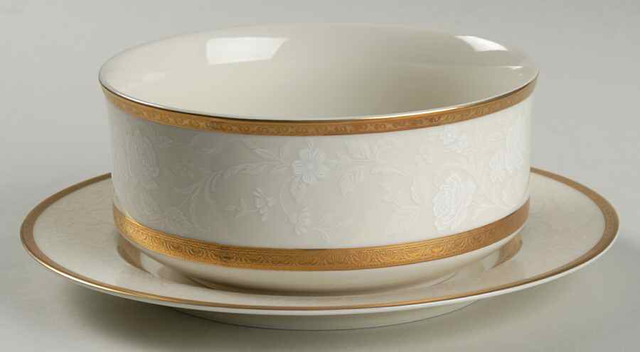 Antique Lace Round Gravy Boat & Underplate (Salad Plate) by Mikasa-1