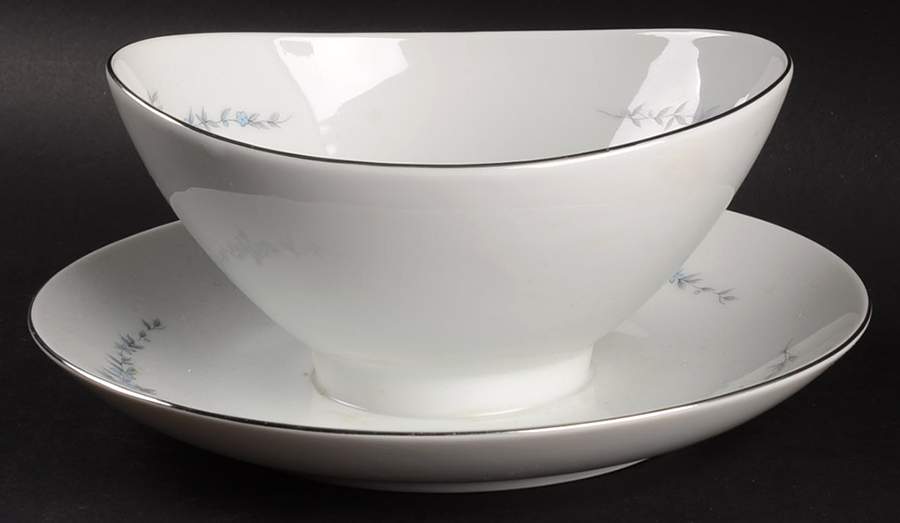 Annbelle Gravy Boat with Attached Underplate by Mikasa-1