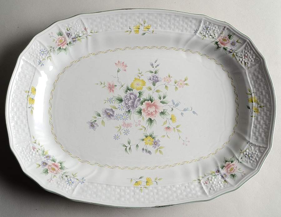 Antique Rose 15" Oval Serving Platter by Mikasa-1