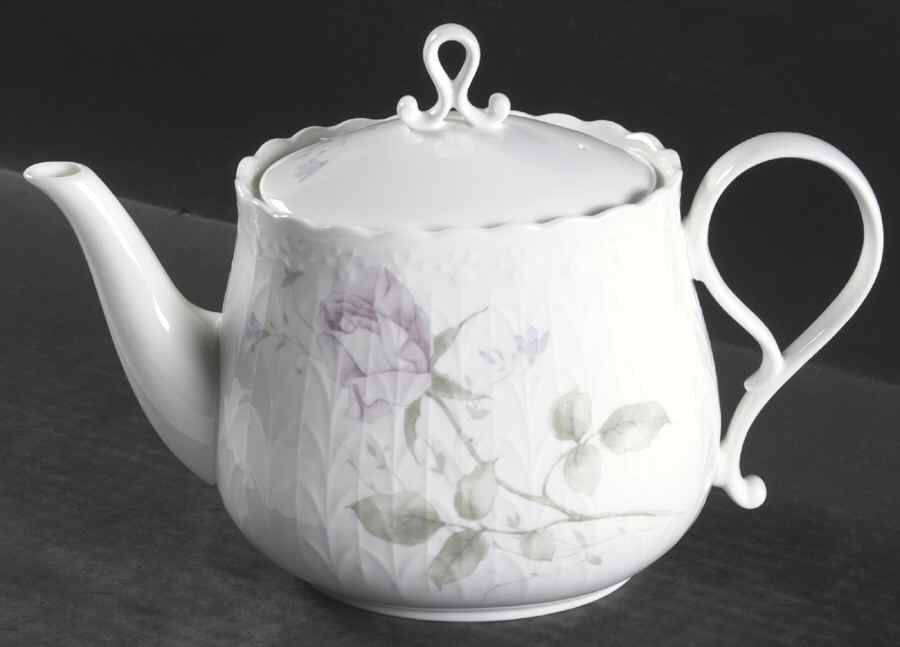 April Rose Teapot & Lid by Mikasa-1