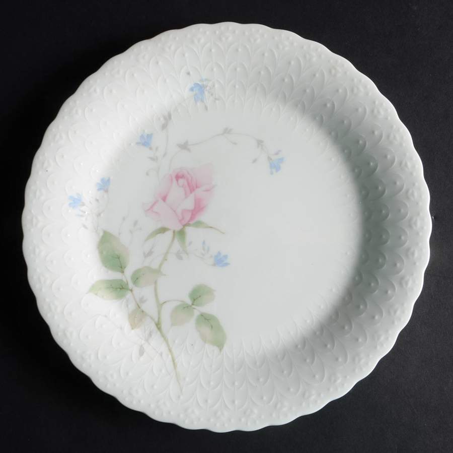 April Rose Luncheon Plate by Mikasa-1