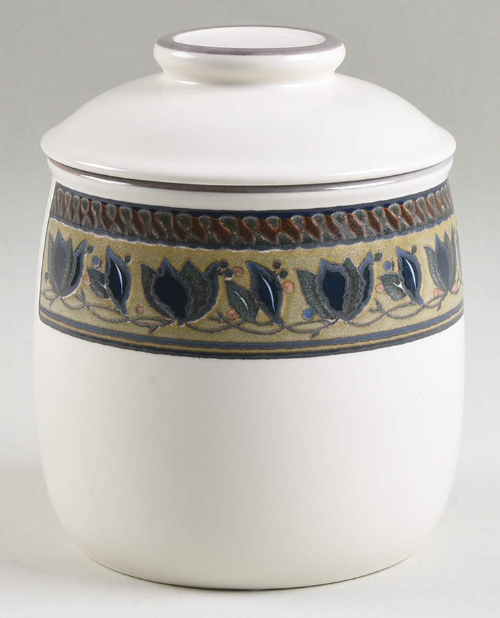 Arabella Medium Canister & Lid with Seal Ring by Mikasa-1