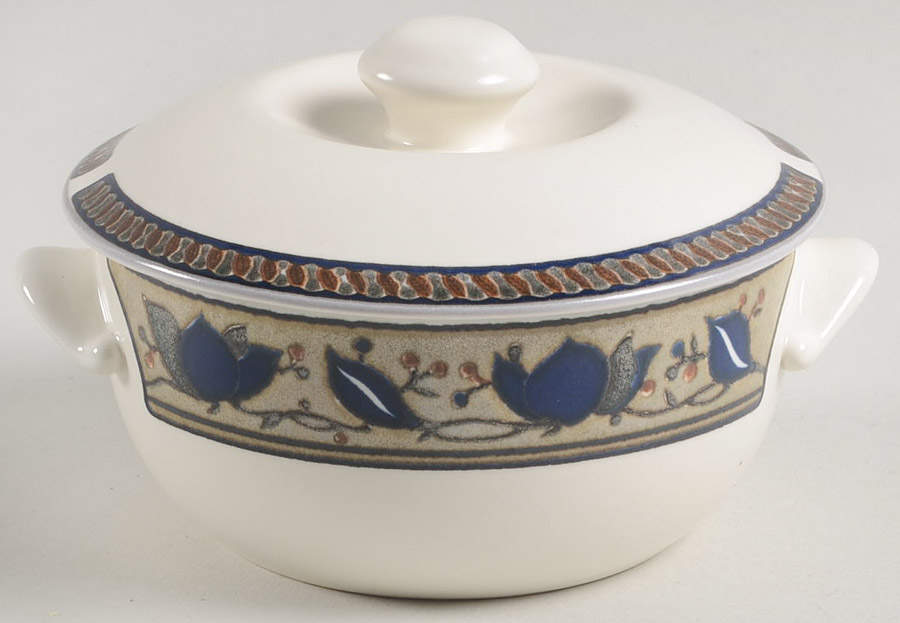 Arabella Individual Casserole & Lid by Mikasa-1