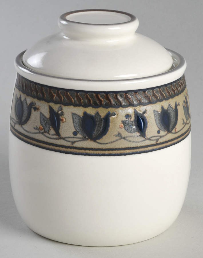 Arabella Small Canister & Lid by Mikasa-1