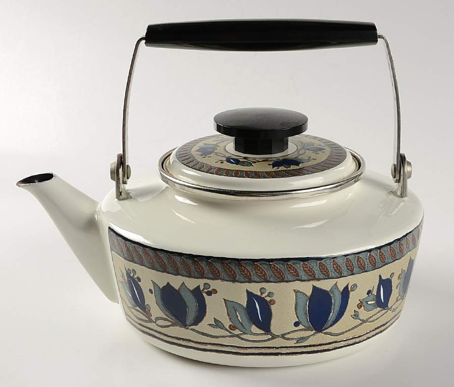 Arabella Metal Kettle & Lid by Mikasa-1