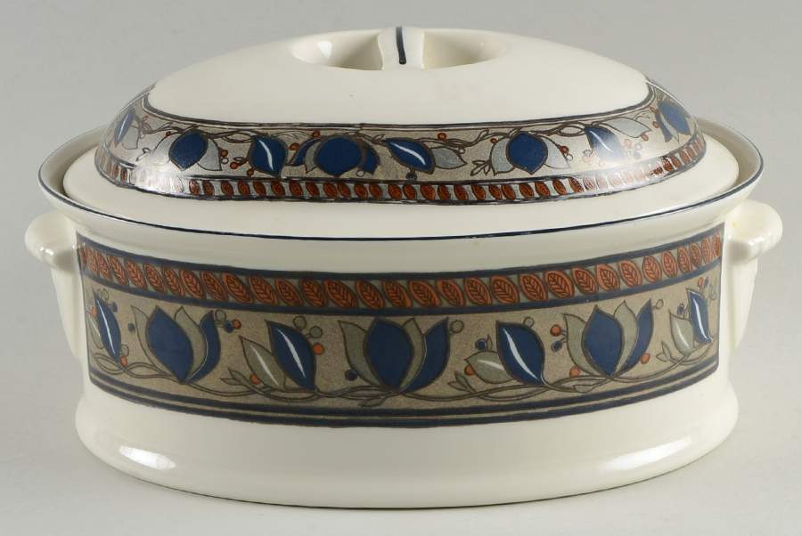 Arabella 1.75 Quart Oval Covered Casserole by Mikasa-1