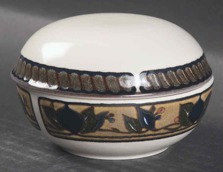 Arabella 3" Round Box & Lid by Mikasa-1