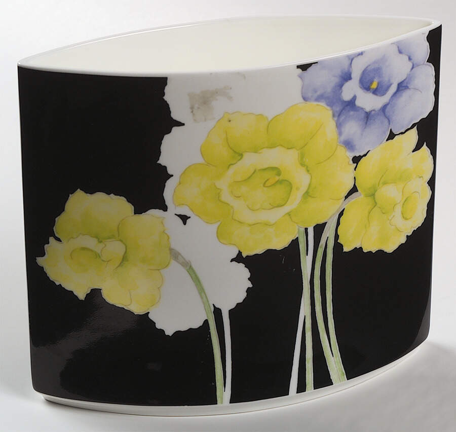 Art Deco 6" Vase by Mikasa-1