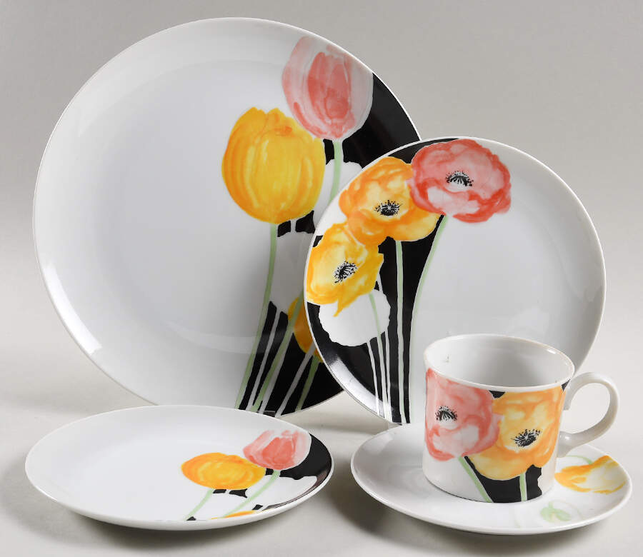 Art Deco 5 Piece Place Setting by Mikasa-1