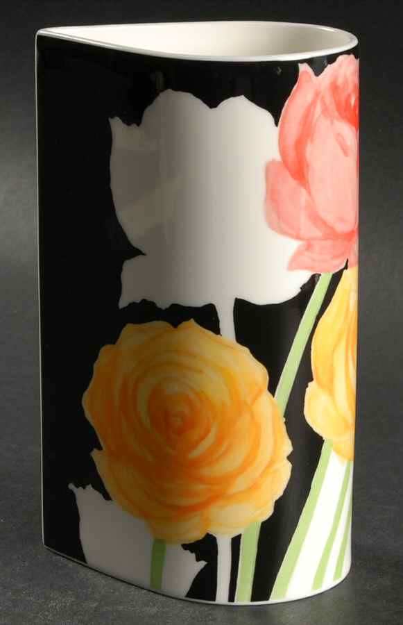 Art Deco 6" Vase by Mikasa-1