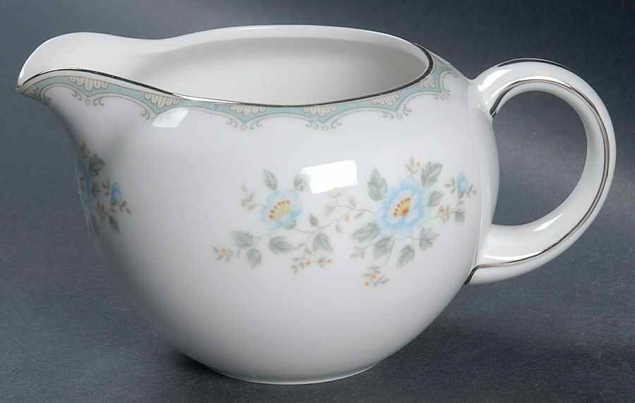 Arden Creamer by Mikasa-1