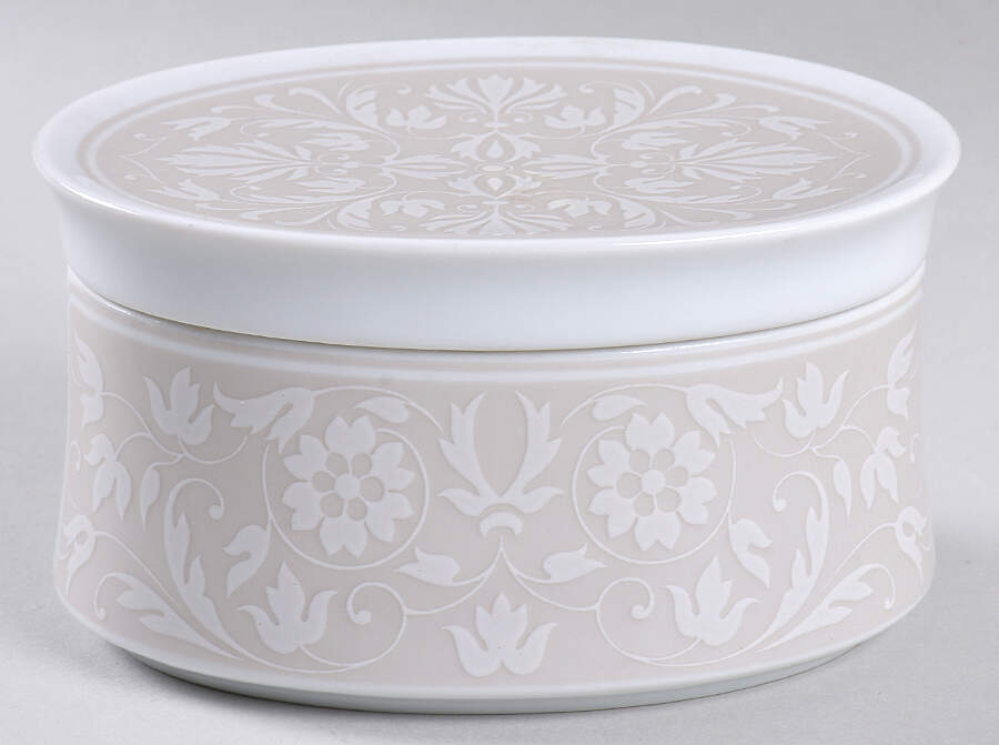 Aries Sugar Bowl & Lid by Mikasa-1