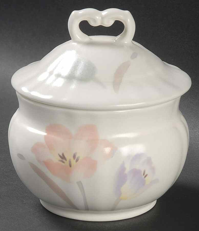 Arquette Sugar Bowl & Lid by Mikasa-1