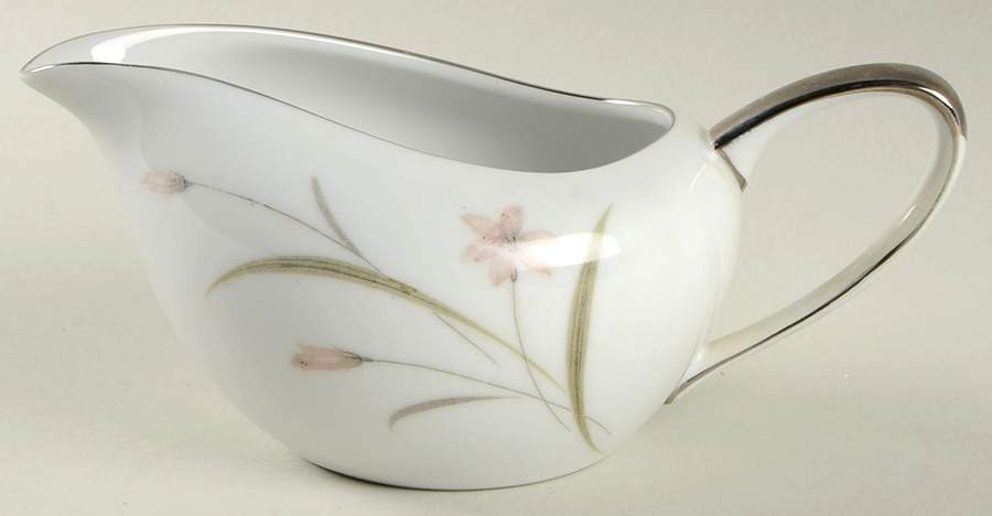 Astrea Creamer by Mikasa-1