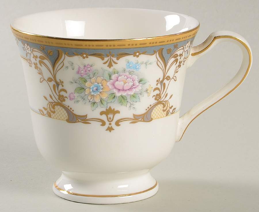 Aurelius Footed Cup by Mikasa-1