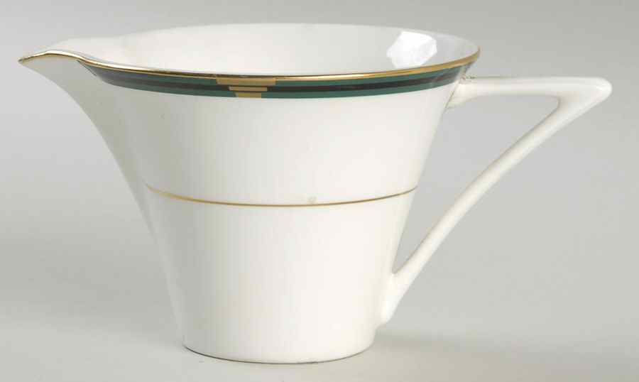 Avantique Creamer by Mikasa-1