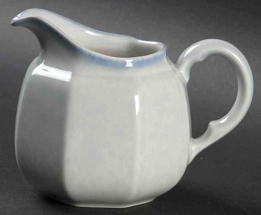 Avante Blue Creamer by Mikasa-1