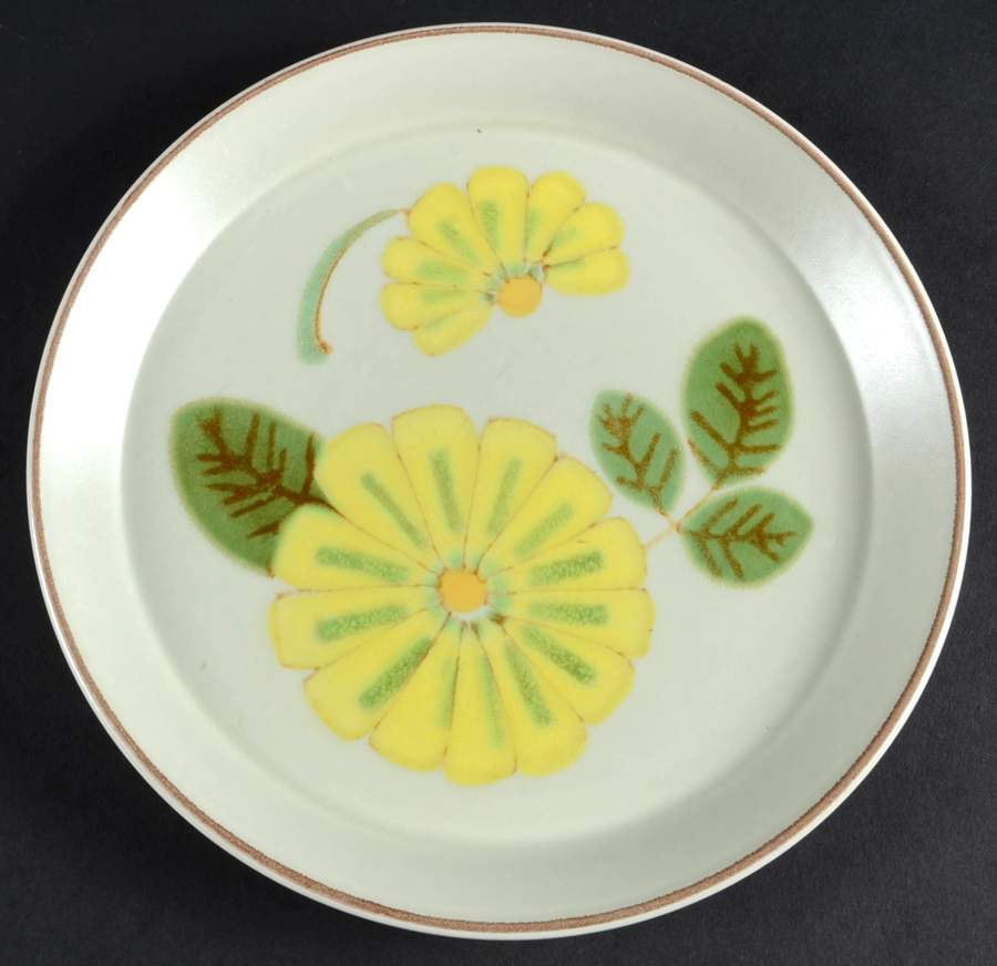 Avitra Salad Plate by Mikasa-1