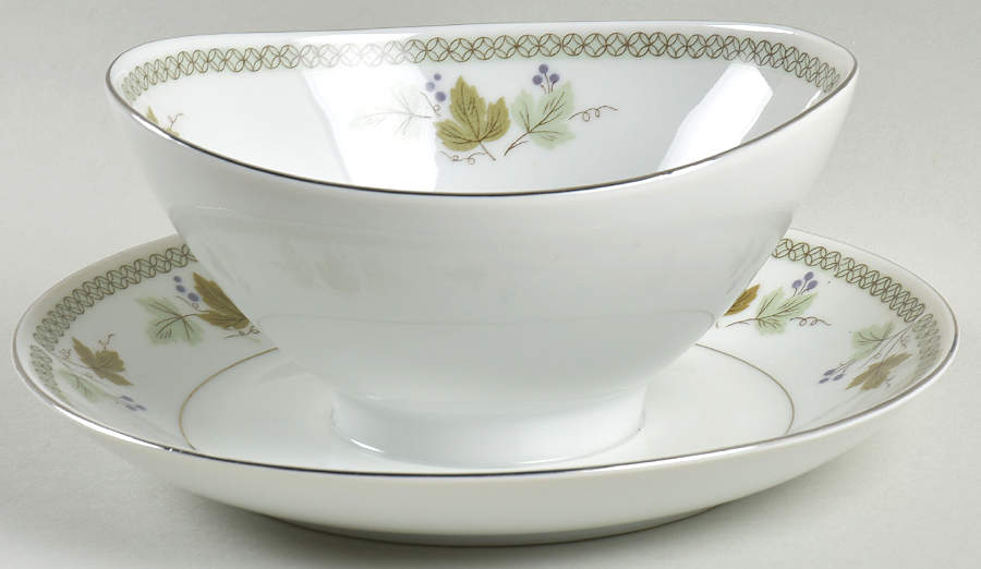 Avon Gravy Boat with Attached Underplate by Mikasa-1
