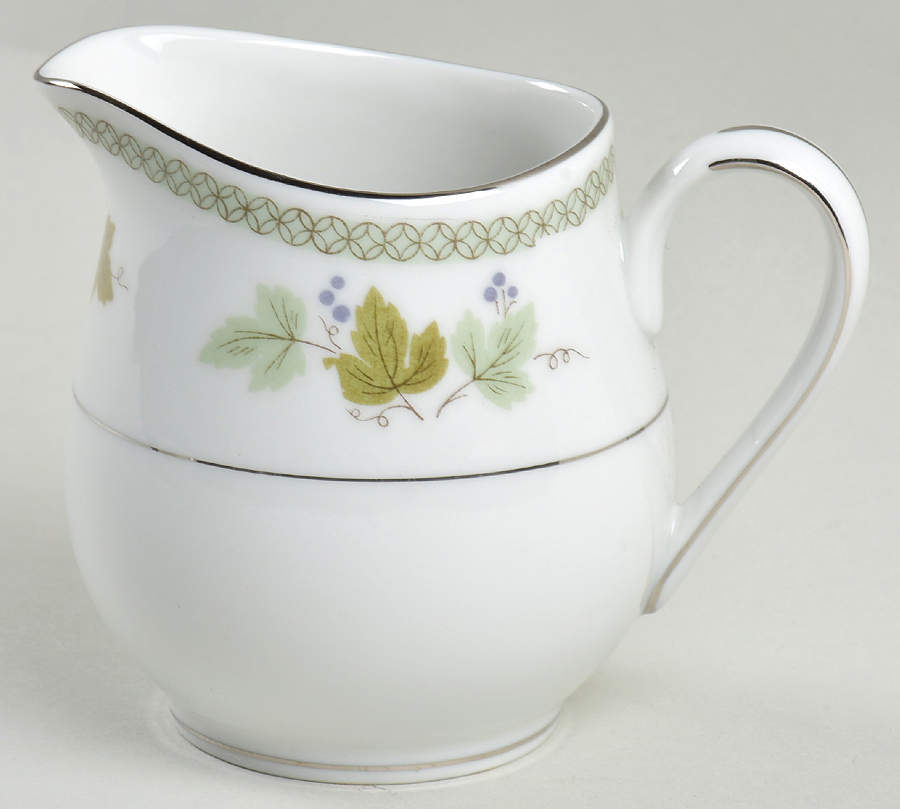 Avon Creamer by Mikasa-1