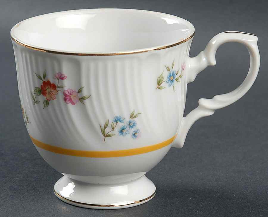 Avondale Footed Cup by Mikasa-1