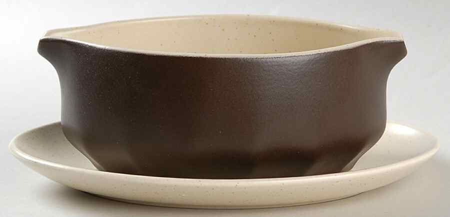 Bark Brown Gravy Boat & Underplate by Mikasa-1