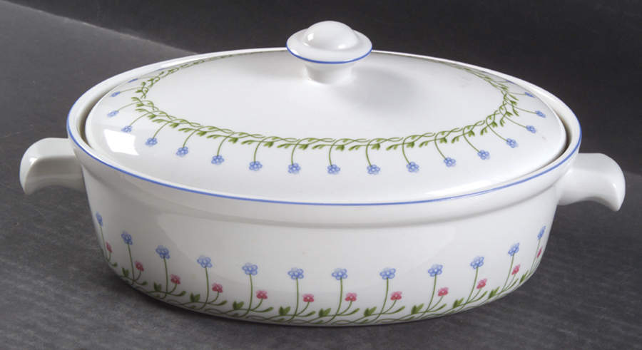 Bali Hai 1.5 Quart Oval Covered Casserole by Mikasa-1