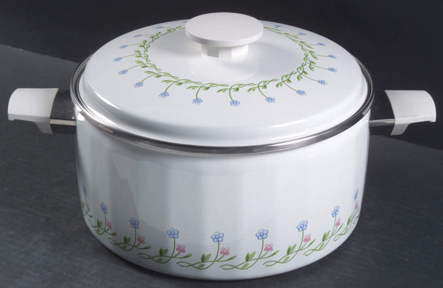 Bali Hai 5 Quart Metal Covered Casserole by Mikasa-1