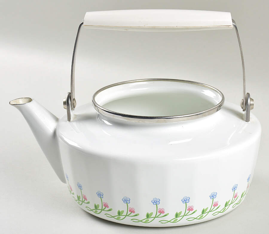 Bali Hai Metal Kettle No Lid by Mikasa-1