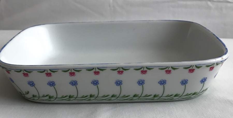 Bali Hai 7" Rectangular Baker by Mikasa-1