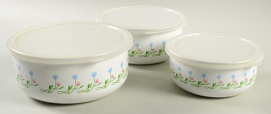 Bali Hai (3 Piece) Metal Bowl Set with Lid by Mikasa-1