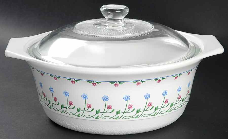 Bali Hai 2.5 Qt Round Covered Casserole by Mikasa-1