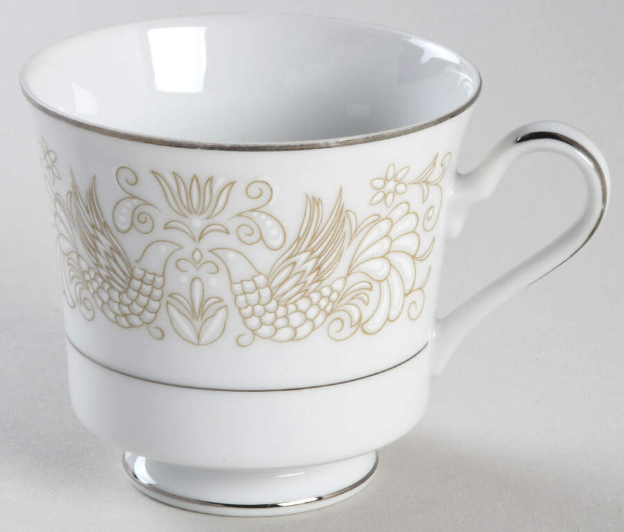 Balmore Footed Cup by Mikasa-1