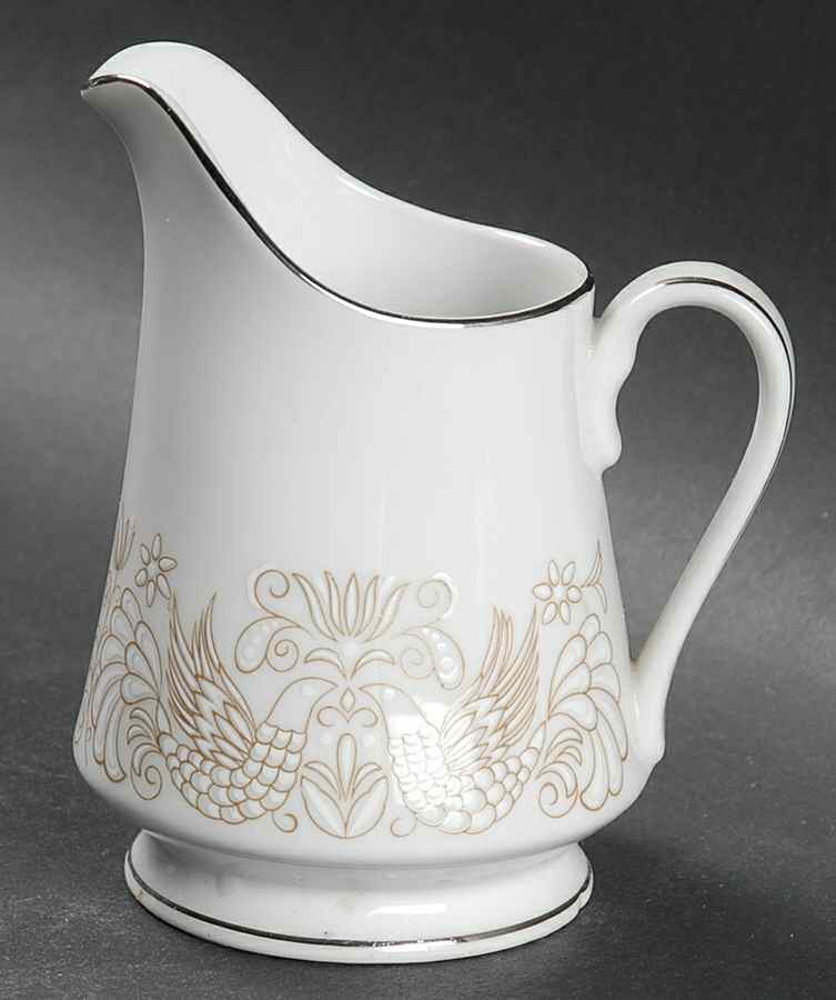 Balmore Creamer by Mikasa-1