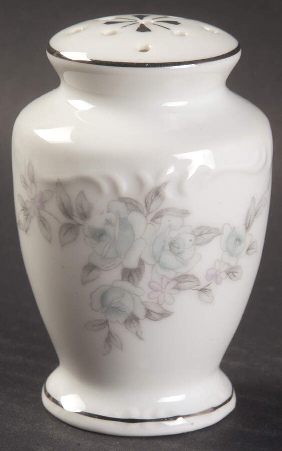 Barbizon Pepper Shaker by Mikasa-1