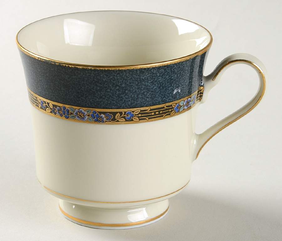 Baroness Footed Cup by Mikasa-1