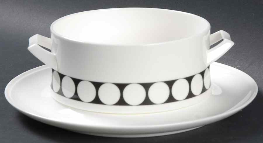 Baule Gravy Boat & Underplate by Mikasa-1