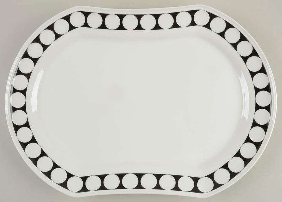 Baule 14" Oval Serving Platter by Mikasa-1