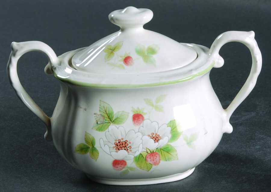 Berry Bloom Sugar Bowl & Lid by Mikasa-1