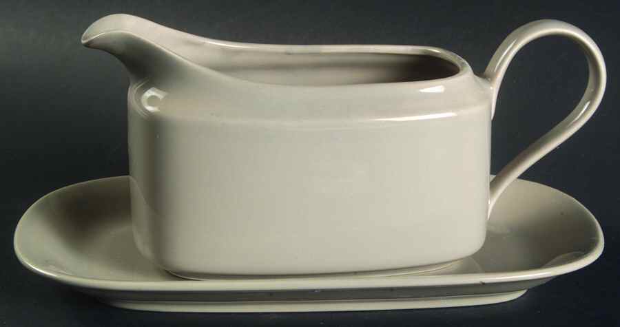 Bedford Beige Gravy Boat & Underplate by Mikasa-1
