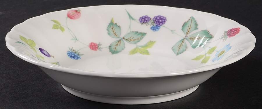 Berry Festival Fruit/Dessert (Sauce) Bowl by Mikasa-1