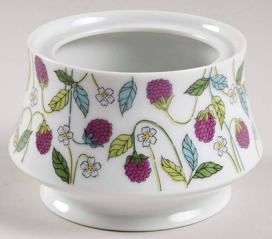 Berry Heaven Sugar Bowl No Lid by Mikasa-1
