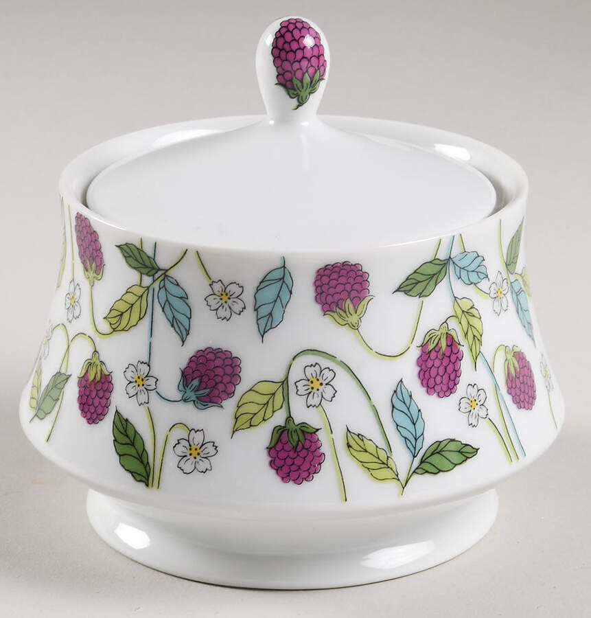 Berry Heaven Sugar Bowl & Lid by Mikasa-1